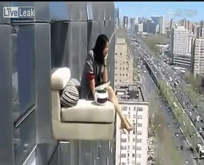 Как ты думаешь, это фейк или по настоящему